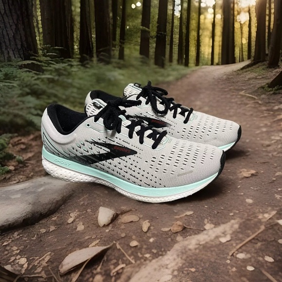 Brooks Shoes - Brooks Ghost 13 1203381B073 Women's Gray Running Shoes Size 11B